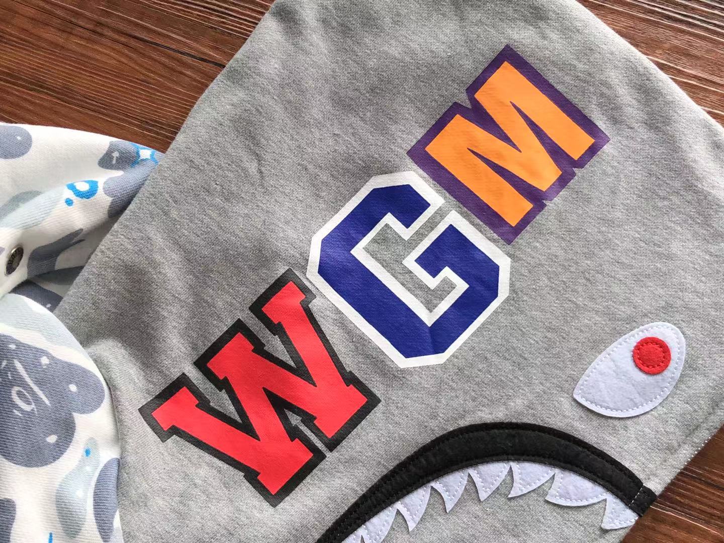 HOODIE DRIPPED