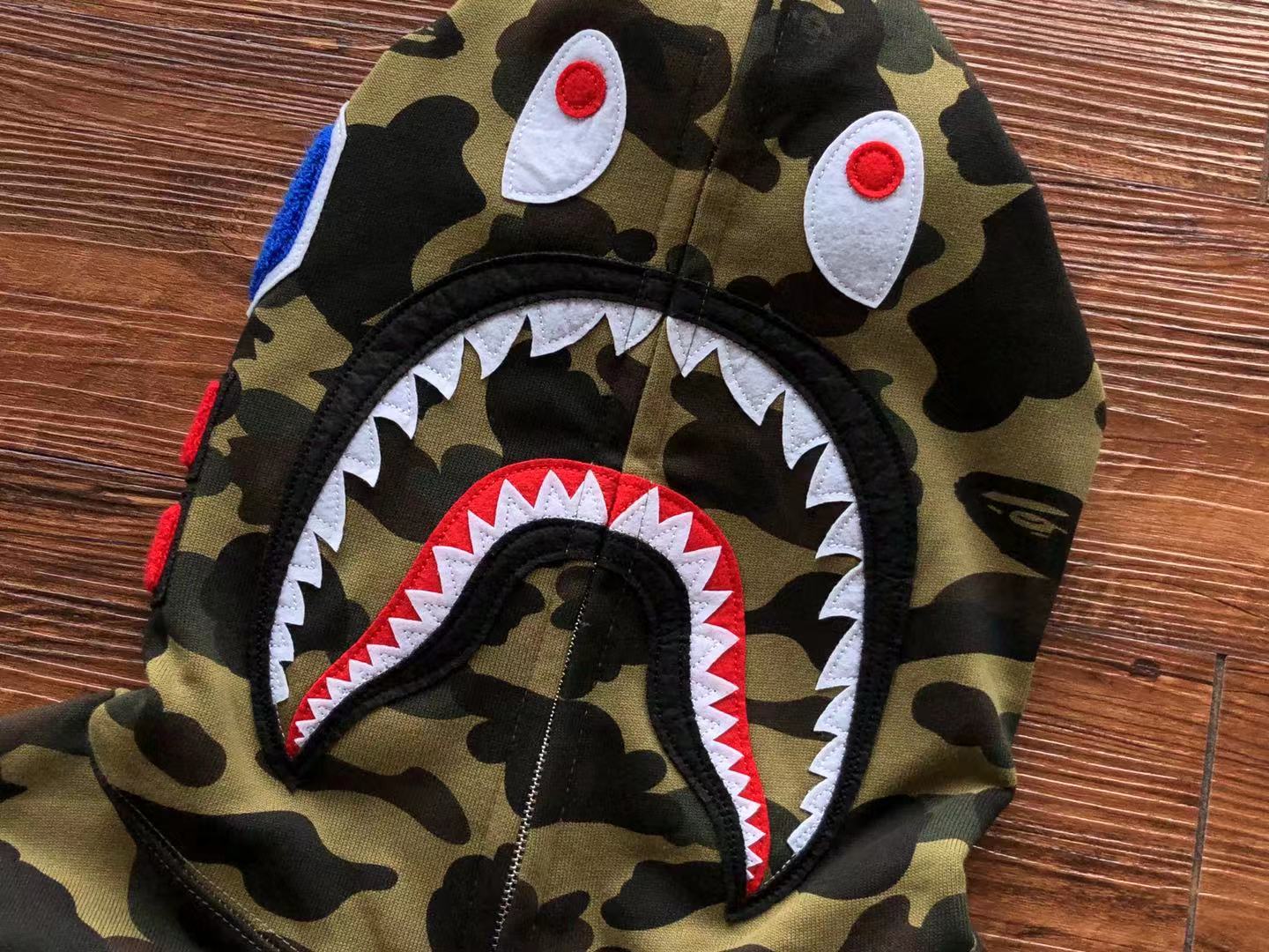 HOODIE DRIPPED